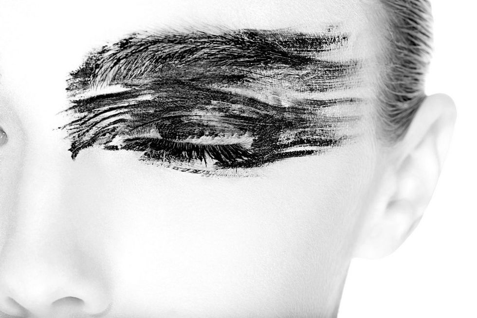Skin, Forehead, Eyebrow, Eyelash, Style, Jaw, Organ, Monochrome photography, Monochrome, Black-and-white, 