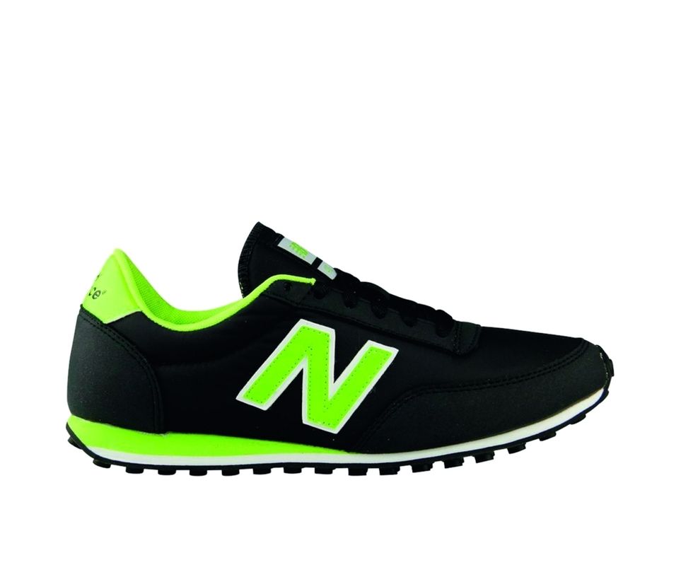 Footwear, Shoe, Product, Green, Sportswear, White, Athletic shoe, Line, Sneakers, Logo, 