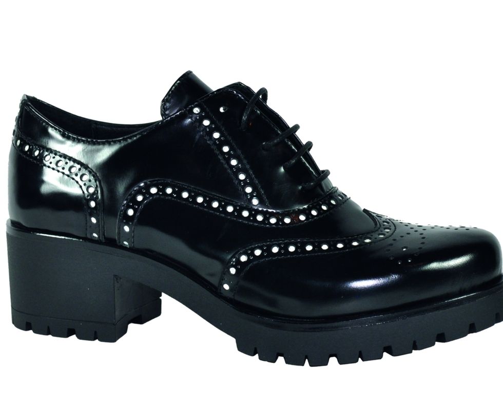 Footwear, Product, Shoe, White, Fashion, Leather, Black, Dress shoe, Brand, Fashion design, 