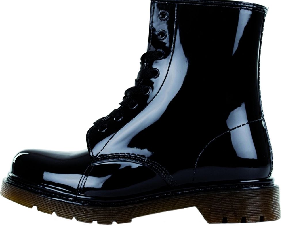 Footwear, Brown, Boot, White, Fashion, Black, Tan, Leather, Beige, Steel-toe boot, 
