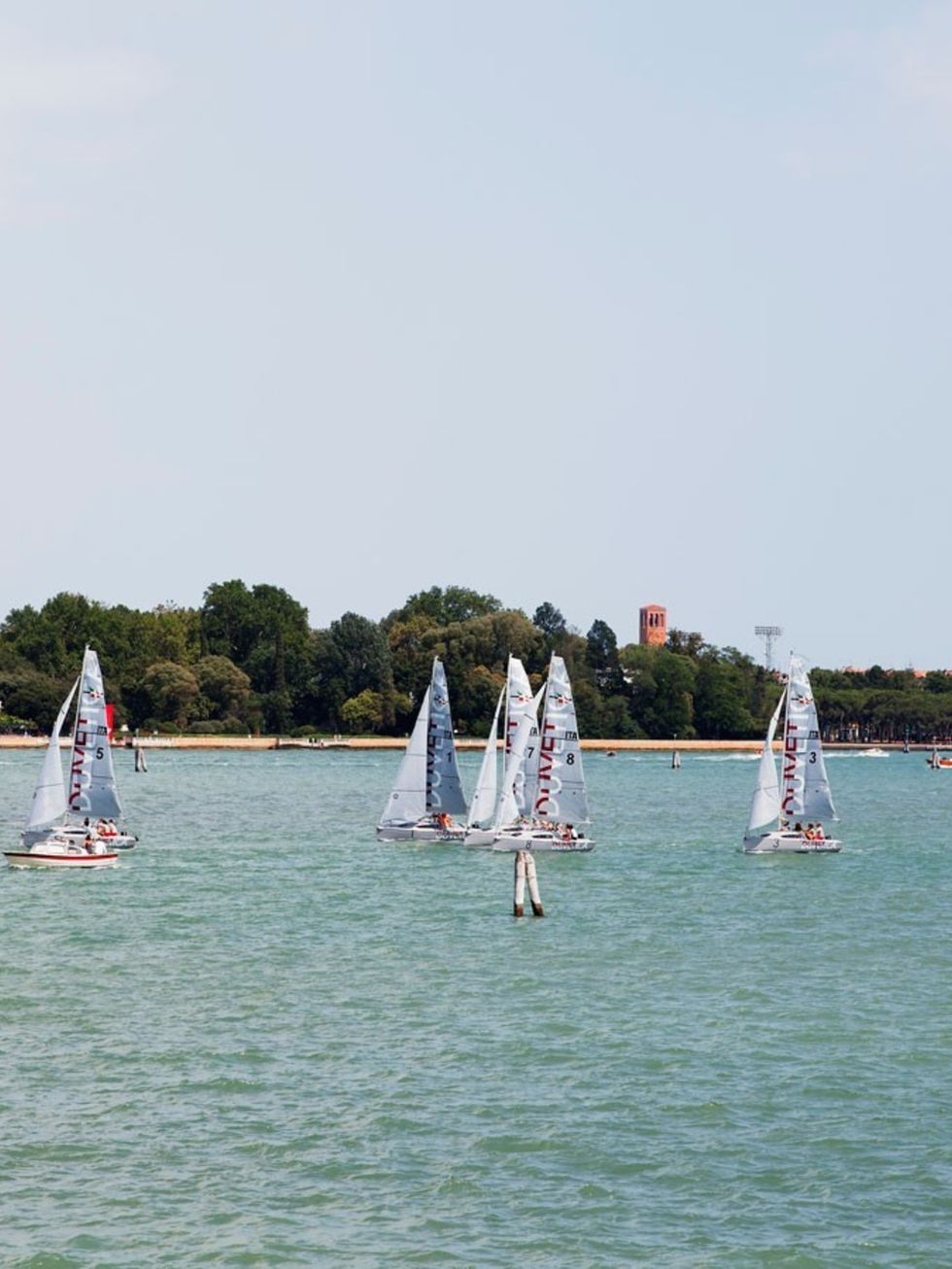 Recreation, Sail, Watercraft, Boat, Windsports, Sailing, Outdoor recreation, Leisure, Water sport, Surface water sports, 
