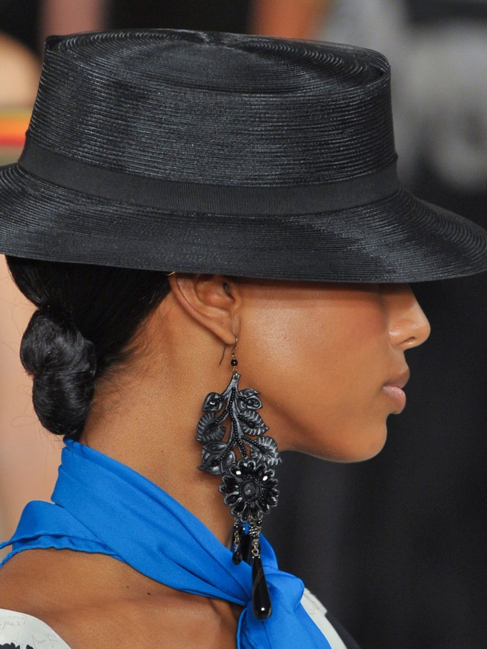 Ear, Earrings, Hat, Hairstyle, Chin, Fashion accessory, Style, Headgear, Jewellery, Black hair, 
