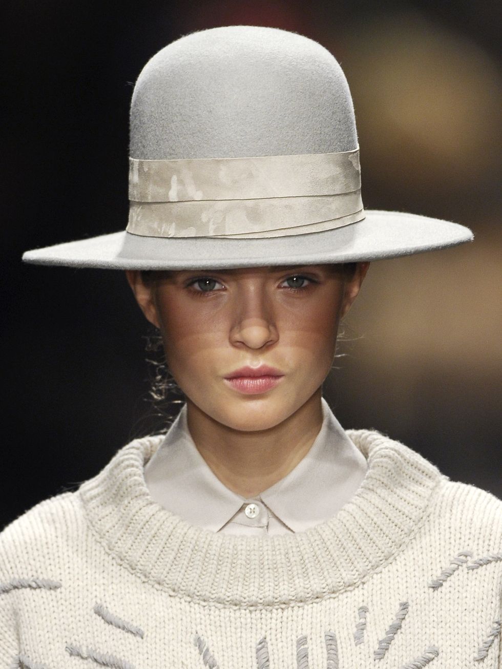 Nose, Hat, Lip, Skin, Sleeve, Chin, Collar, Style, Fashion accessory, Headgear, 