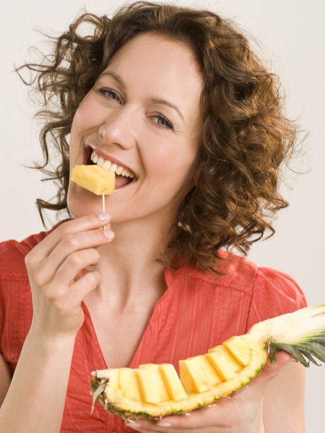 Food, Fruit, Produce, Ingredient, Eating, Food craving, Plate, Tooth, Natural foods, Biting, 