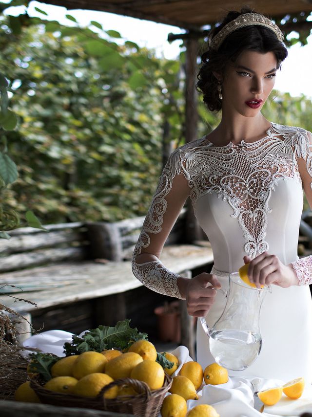 Dress, Ingredient, Fashion accessory, Fruit, Jewellery, Produce, Natural foods, Whole food, Wedding dress, Necklace, 