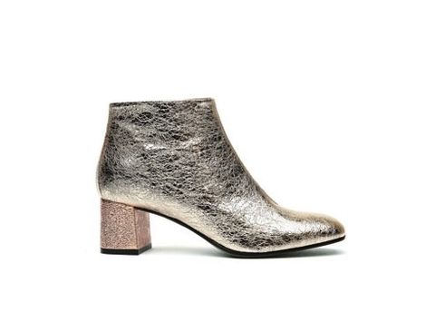 High heels, Grey, Beige, Boot, Sandal, Leather, Silver, Synthetic rubber, Foot, Clog, 