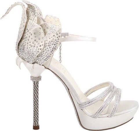 Product, White, Sandal, Fashion accessory, Fashion, Bridal shoe, Tan, Beige, Ivory, High heels, 