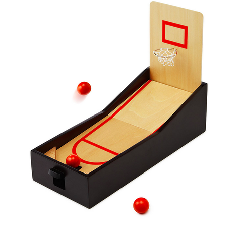 Red, Indoor games and sports, Games, Individual sports, Rectangle, Ball, Ball, Coquelicot, Sphere, 