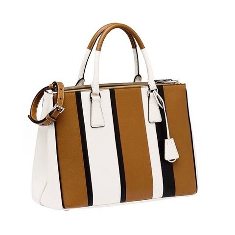 Product, Brown, Bag, Style, Luggage and bags, Tan, Shoulder bag, Strap, Leather, Beige, 