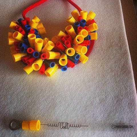 Yellow, Amber, Colorfulness, Heart, Stationery, Jewellery, Writing implement, Office supplies, Circle, Body jewelry, 