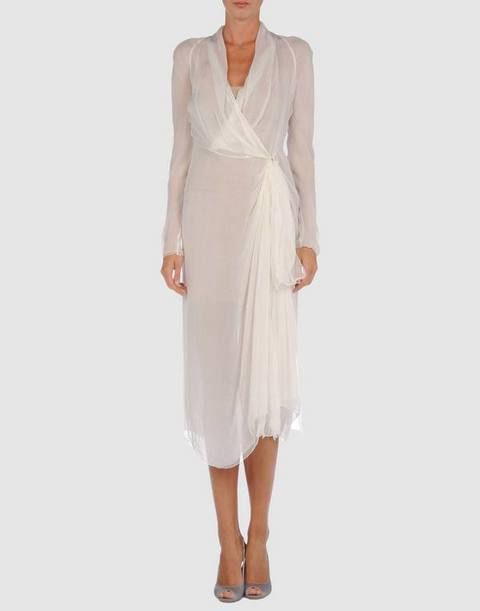 Clothing, Product, Sleeve, Shoulder, Dress, Standing, Joint, White, Formal wear, Style, 