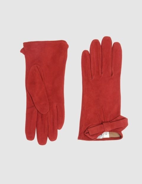 Personal protective equipment, Red, Safety glove, Glove, Carmine, Sports gear, Thumb, Boot, Coquelicot, Costume accessory, 