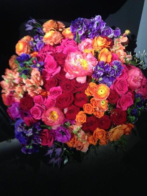 Bouquet, Petal, Flower, Cut flowers, Floristry, Flower Arranging, Flowering plant, Rose family, Purple, Rose order, 