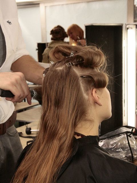 Hairstyle, Beauty salon, Hairdresser, Barber, Style, Long hair, Personal grooming, Hair coloring, Brown hair, Service, 