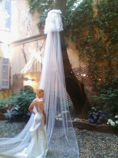 Wedding dress, Veil, Bridal veil, Bridal clothing, Gown, Tradition, Bride, Bridal accessory, Bridal party dress, Wedding, 