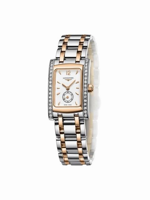 Analog watch, Product, Brown, Watch, Watch accessory, Font, Glass, Fashion accessory, Clock, Tan, 
