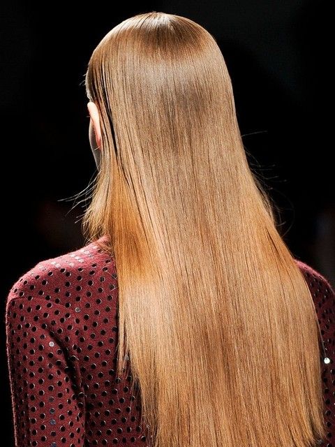 Hairstyle, Red, Style, Long hair, Beauty, Blond, Brown hair, Step cutting, Hair coloring, Street fashion, 