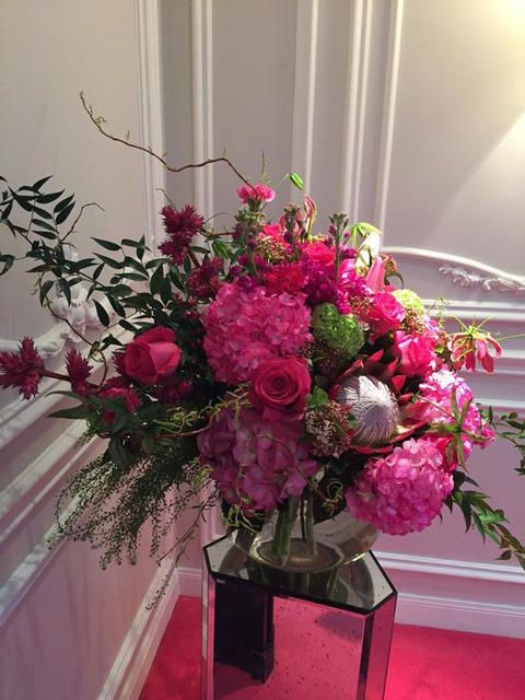 Bouquet, Petal, Flower, Cut flowers, Pink, Floristry, Centrepiece, Flowering plant, Flower Arranging, Magenta, 
