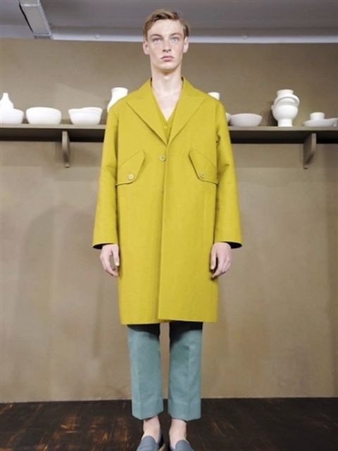 Yellow, Sleeve, Collar, Coat, Textile, Standing, Joint, Outerwear, Style, Blazer, 