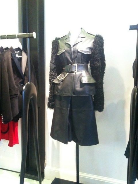 Textile, Mannequin, Fashion, Clothes hanger, Black, One-piece garment, Fashion design, Retail, Day dress, Collection, 