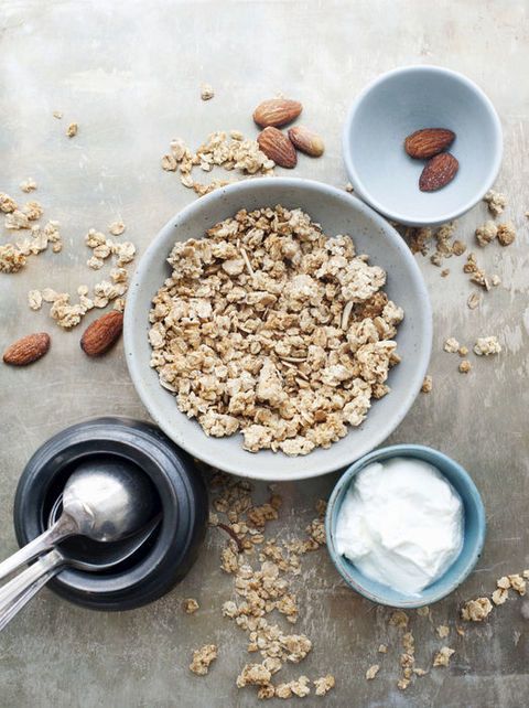 Ingredient, Food, Breakfast, Produce, Meal, Kitchen utensil, Oat, Nuts & seeds, Oat bran, Cereal, 
