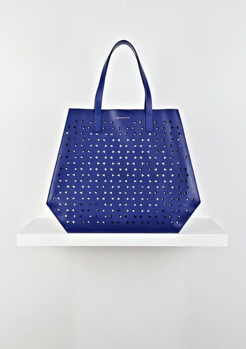 Blue, Bag, Style, Electric blue, Cobalt blue, Azure, Majorelle blue, Aqua, Shoulder bag, Luggage and bags, 