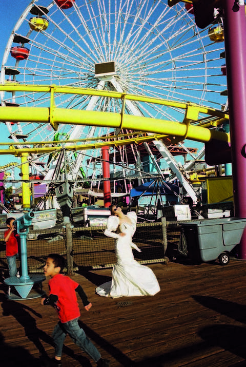Ferris wheel, Fun, Event, Recreation, Leisure, Amusement ride, Tourism, Public space, Outdoor recreation, Magenta, 