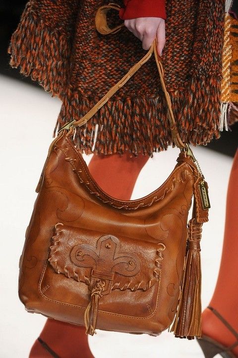 Brown, Tan, Fashion, Pattern, Liver, Shoulder bag, Bag, Leather, Bronze, Costume accessory, 