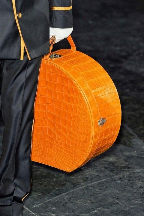 Orange, Bag, Shoulder bag, Pocket, Strap, Leather, Baggage, Steel, 