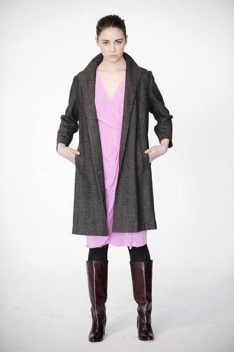Clothing, Sleeve, Textile, Joint, Outerwear, Boot, Style, Winter, Knee, Fashion, 