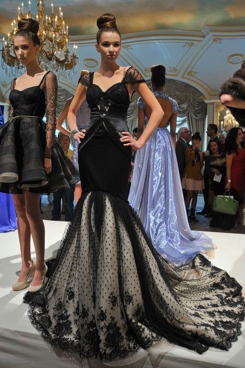 Clothing, Dress, Formal wear, Gown, Style, One-piece garment, Fashion model, Fashion, Youth, Haute couture, 