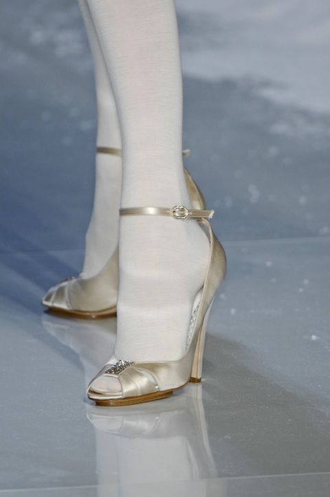 Joint, White, Sandal, High heels, Bridal shoe, Foot, Tan, Beige, Dancing shoe, Ivory, 