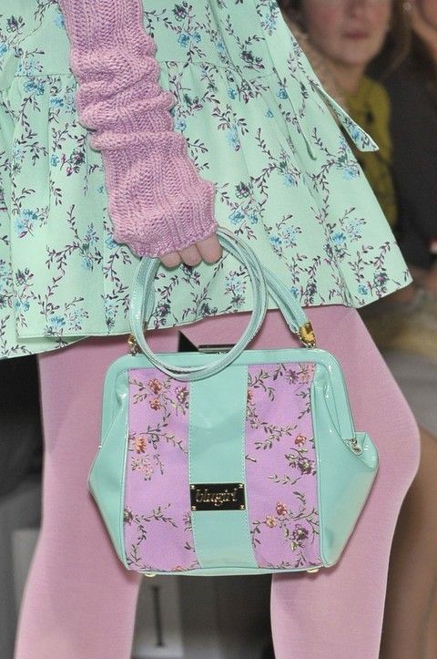 Textile, Pattern, Bag, Pink, Style, Fashion, Shoulder bag, Teal, Turquoise, Design, 