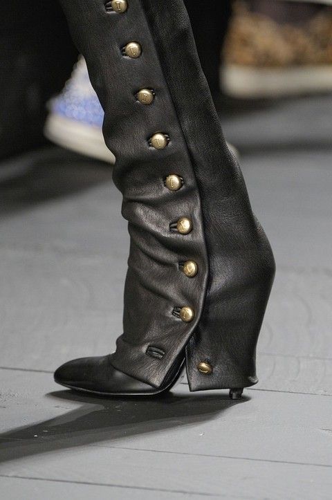 Style, Street fashion, Black, Leather, High heels, Musical instrument accessory, Material property, Boot, Foot, Sandal, 