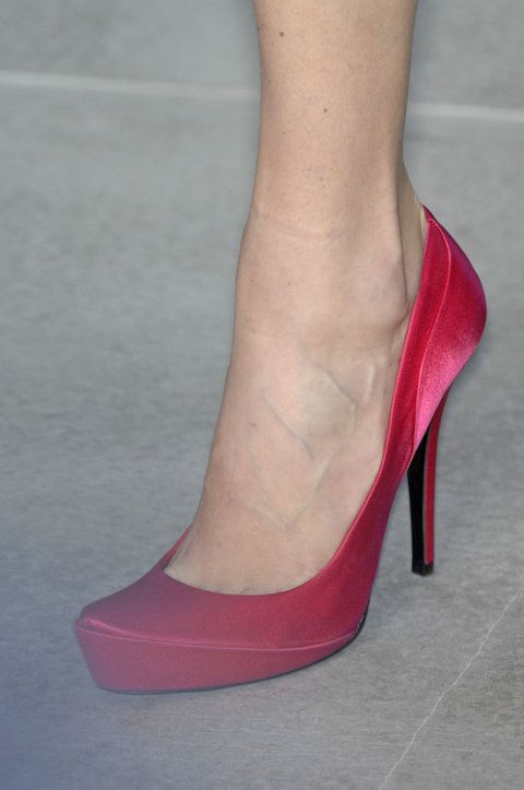 Footwear, High heels, Red, Joint, Human leg, Pink, Basic pump, Sandal, Tan, Fashion, 