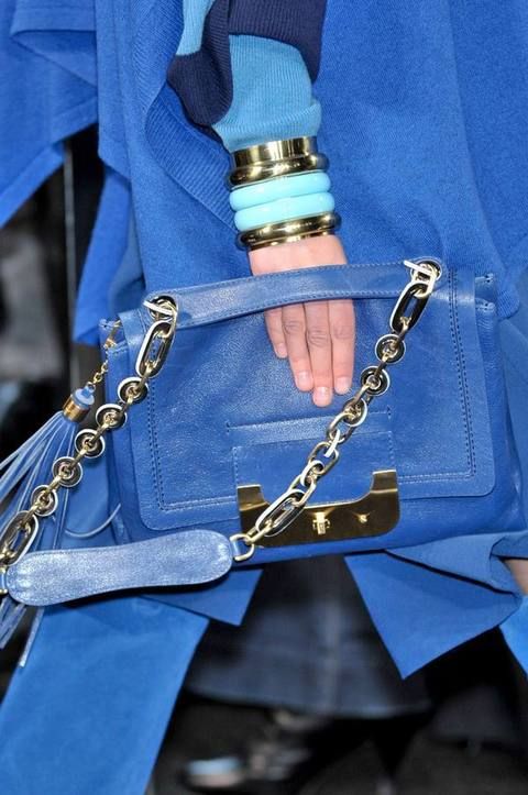 Blue, Style, Chain, Electric blue, Cobalt blue, Fashion, Wrist, Musical instrument accessory, Bag, Cuff, 