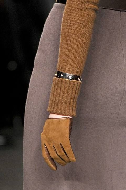 Finger, Brown, Wrist, Textile, Joint, Jewellery, Fashion accessory, Khaki, Fashion, Natural material, 