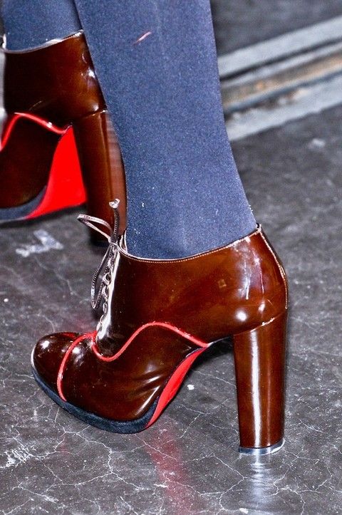 Footwear, Brown, Human leg, Red, Joint, High heels, Carmine, Fashion, Leather, Maroon, 