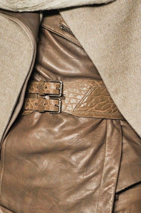 Brown, Textile, Bag, Tan, Khaki, Leather, Liver, Beige, Shoulder bag, Pocket, 