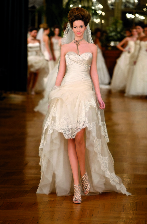 Shoe, Shoulder, Floor, Dress, Flooring, White, Bridal clothing, Formal wear, Gown, Wedding dress, 