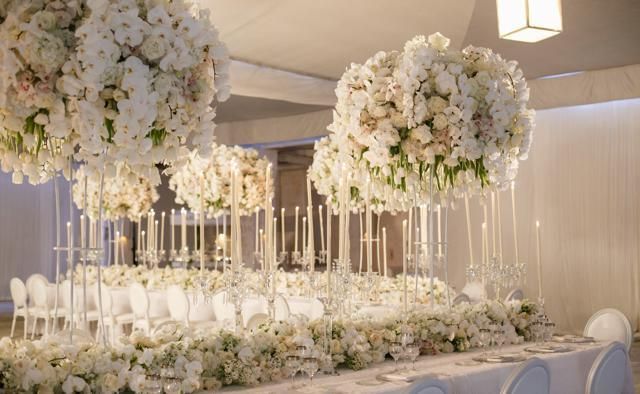 Flower, Bouquet, Petal, White, Interior design, Interior design, Cut flowers, Floristry, Flower Arranging, Ceiling, 
