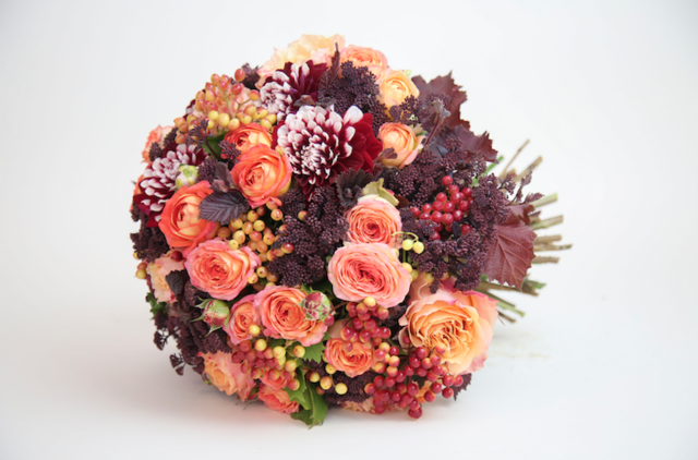Bouquet, Petal, Flower, Cut flowers, Floristry, Flower Arranging, Orange, Floral design, Peach, Rose family, 