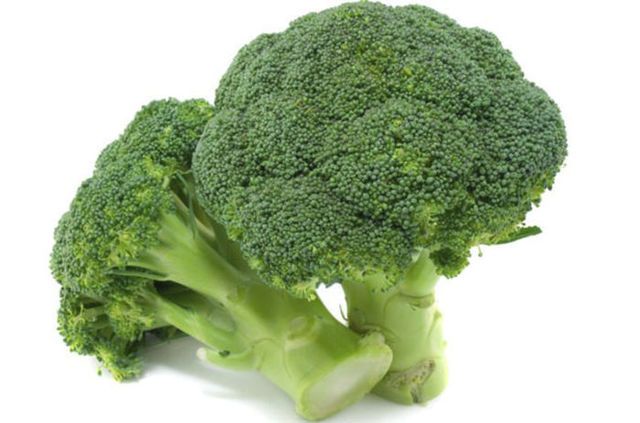 Green, Vegetable, Leaf vegetable, Broccoli, Ingredient, Natural foods, Whole food, Vegan nutrition, Cruciferous vegetables, Produce, 