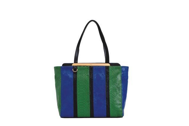 Blue, Bag, Fashion accessory, Style, Luggage and bags, Shoulder bag, Aqua, Electric blue, Azure, Teal, 
