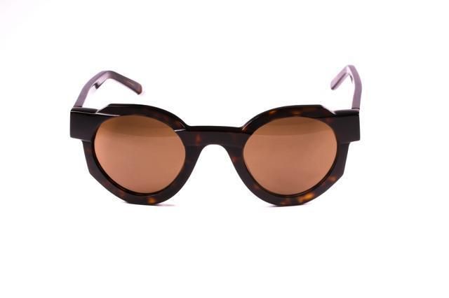 Eyewear, Vision care, Product, Brown, Orange, Personal protective equipment, Amber, Tints and shades, Tan, Sunglasses, 