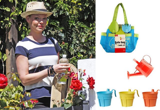 Hat, Sun hat, Bouquet, Bag, Flowerpot, Fruit, Fedora, Bucket, Floristry, Flower Arranging, 