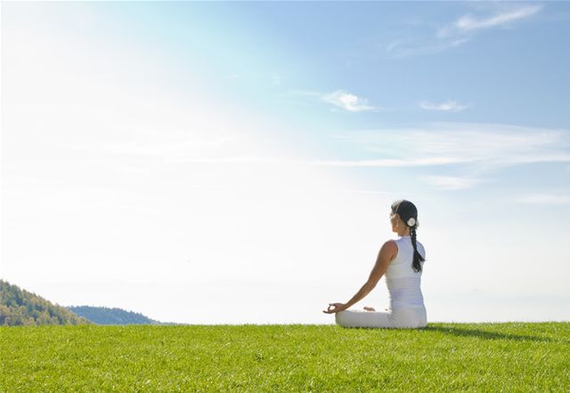 People in nature, Summer, Elbow, Grassland, Field, Grass family, Meadow, Pasture, Prairie, Photo shoot, 