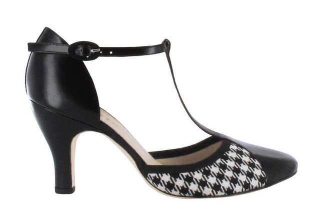 Footwear, Product, White, High heels, Sandal, Fashion, Black, Beige, Basic pump, Leather, 