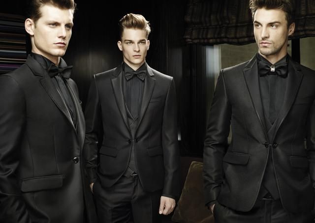 Clothing, Coat, Dress shirt, Hairstyle, Collar, Shirt, Outerwear, Formal wear, Suit trousers, Style, 
