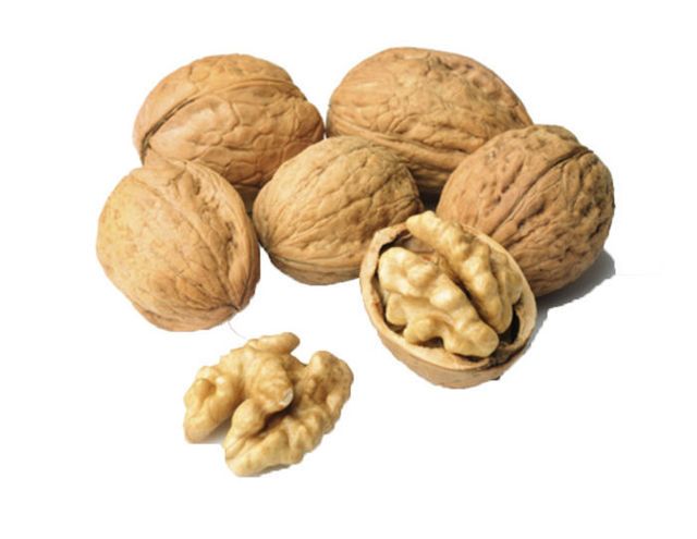 Nut, Ingredient, Walnut, Dried fruit, Natural foods, Nuts & seeds, Whole food, Superfood, Produce, Prunus, 